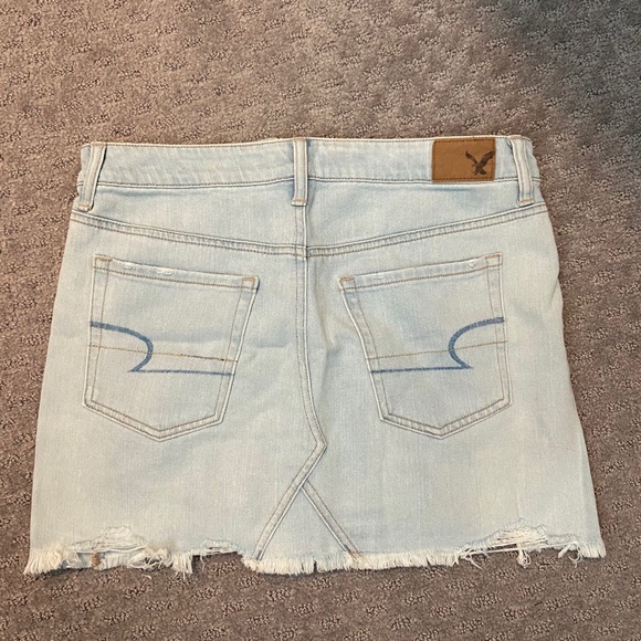 Light wash Denim Mini - Picture 2 of 2